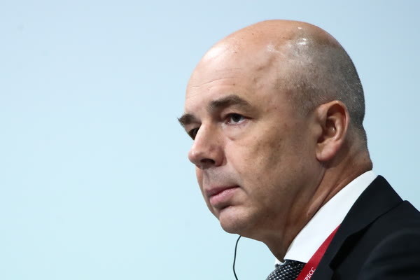 Силуанов пообещал на протяжении 6-ти лет не менять налоги