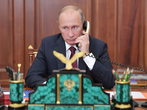 Как надо ждать звонка Путина