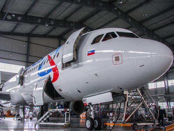 Воздушный флот «Уральских авиалиний» пополнился еще одним Airbus A321