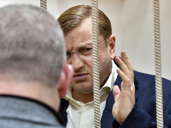 Сообщество бизнесмена № 1. Михальченко тоже ответит за климат президента