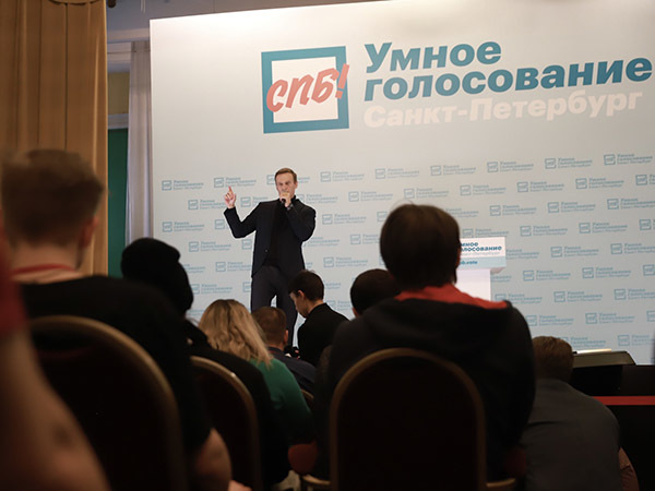 «Милонов умрет от зависти». Как Навальный объединит оппозицию и победит «Единую Россию»