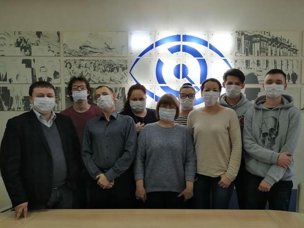 Челлендж #небойсямаски в поддержку онкобольных набирает обороты. «Фонтанка» вышла в медицинских масках