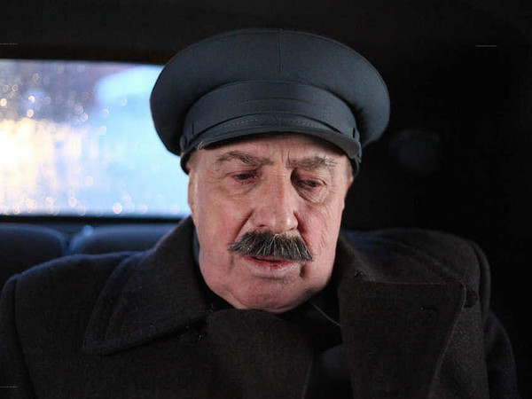 Гражданин Сергей Юрский: «Не покидает ощущение, что почти все события имеют оттенок какого-то фарса...»