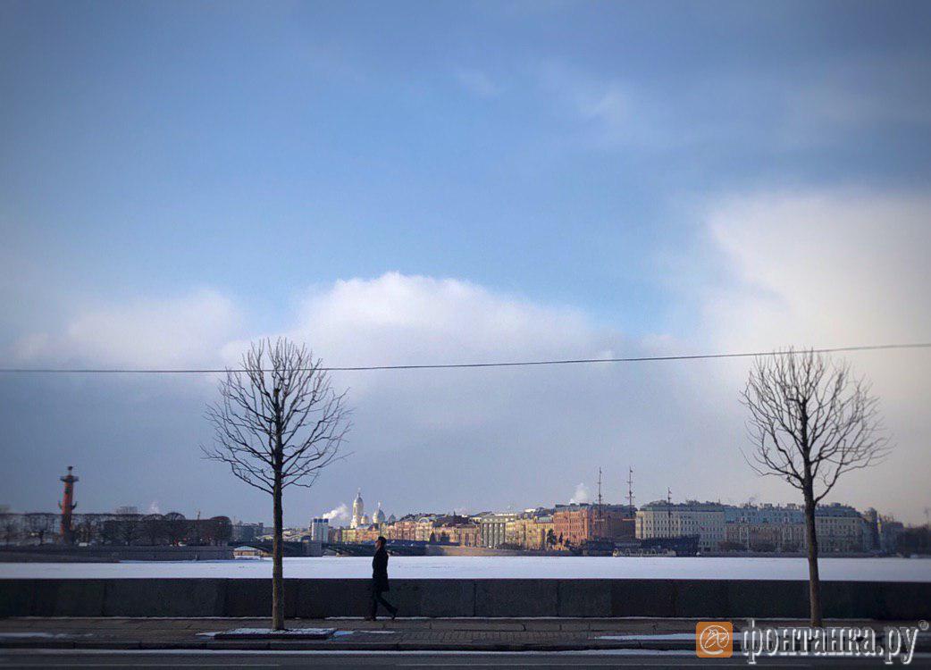 Потепление в санкт петербурге. Циклон в Питере. Циклон над Санкт-Петербургом сегодня. Атлантический циклон сегодня. Мощный циклон сегодня над Санкт Петербургом.